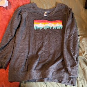 Instant Message mountain sweatshirt